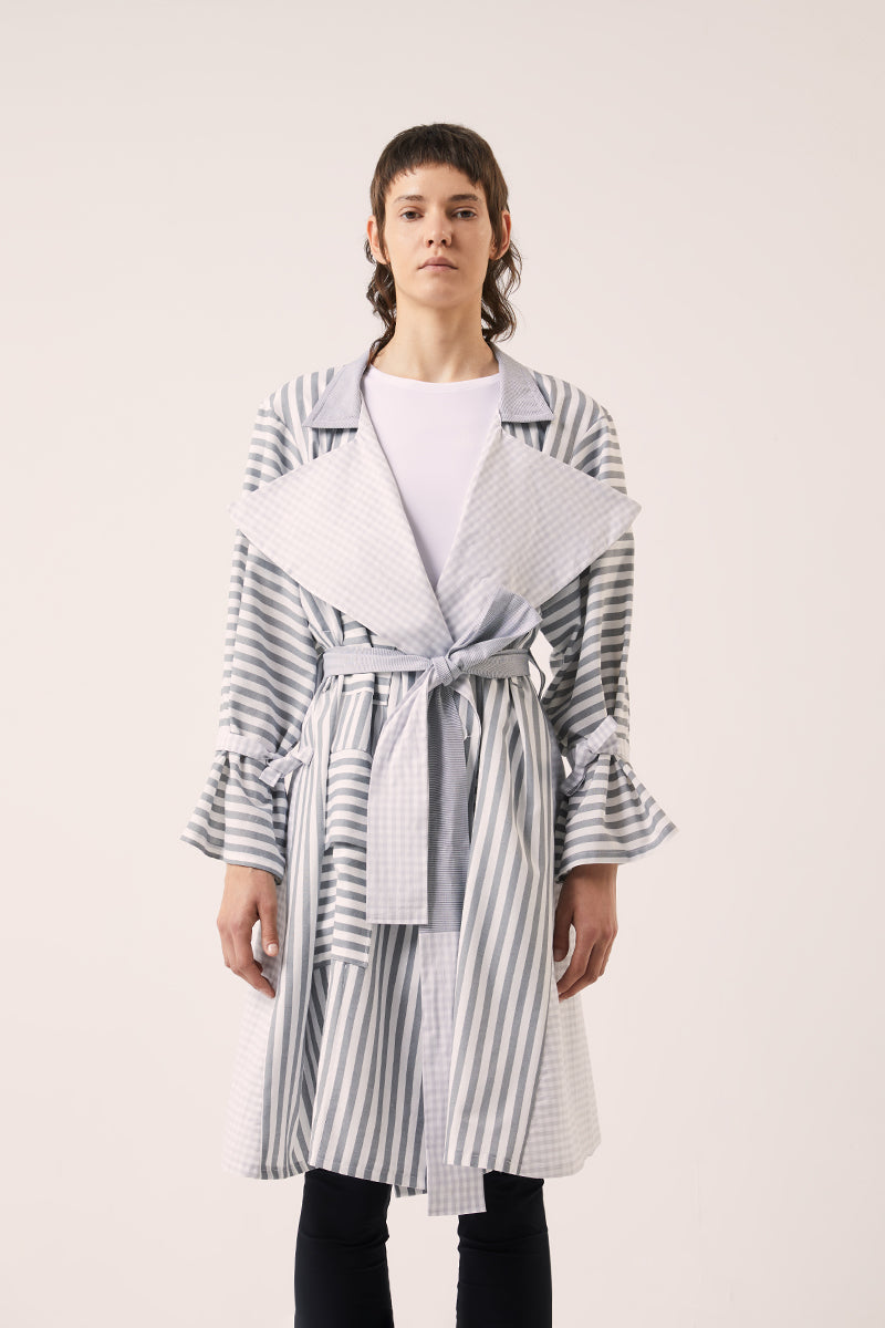 Double-breasted belted trench coat-Grey/White 240791