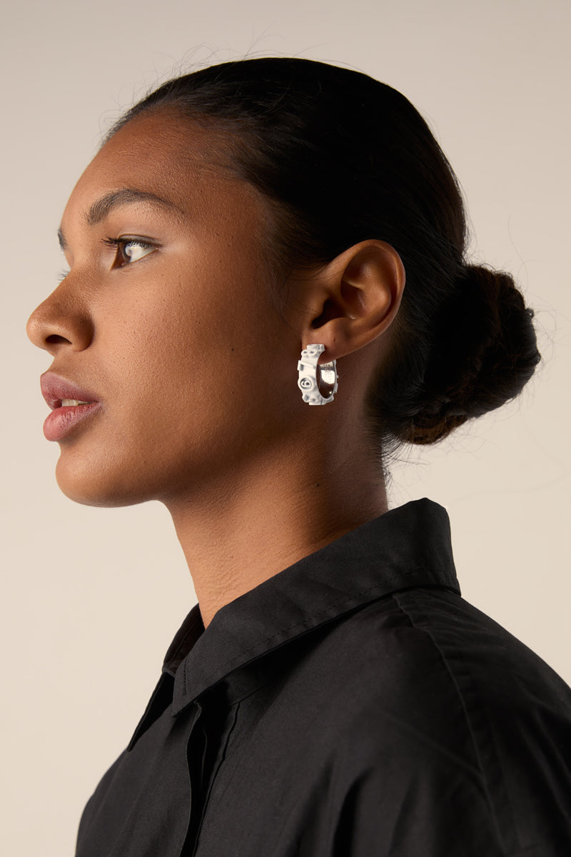 Numeric Hoop earrings/White MM6 MAISON MARGIELA