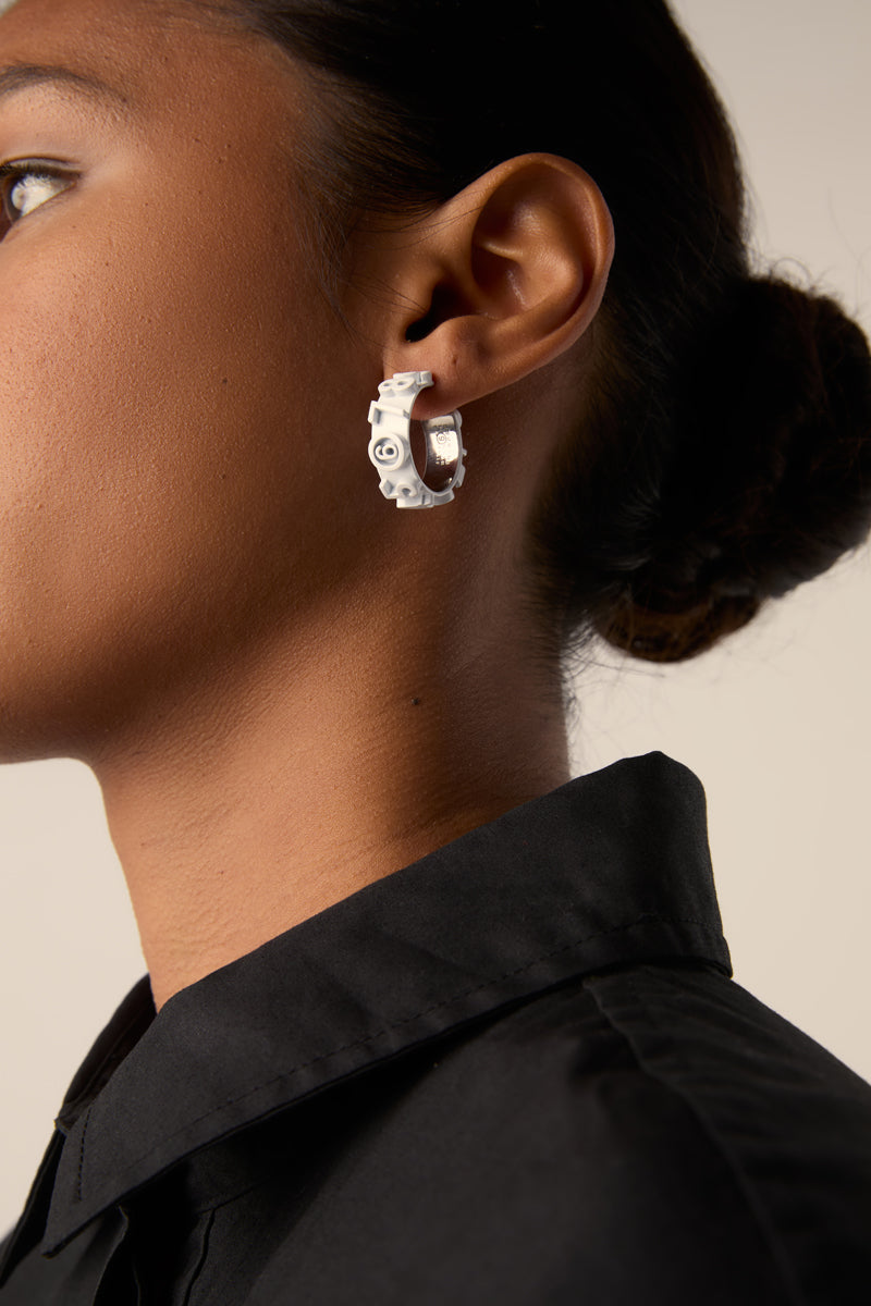 Numeric Hoop earrings/White MM6 MAISON MARGIELA