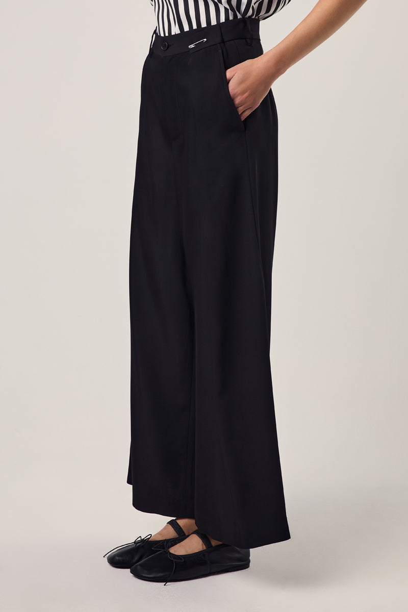 Pleated wide-leg wool trousers/Black MM6 MAISON MARGIELA