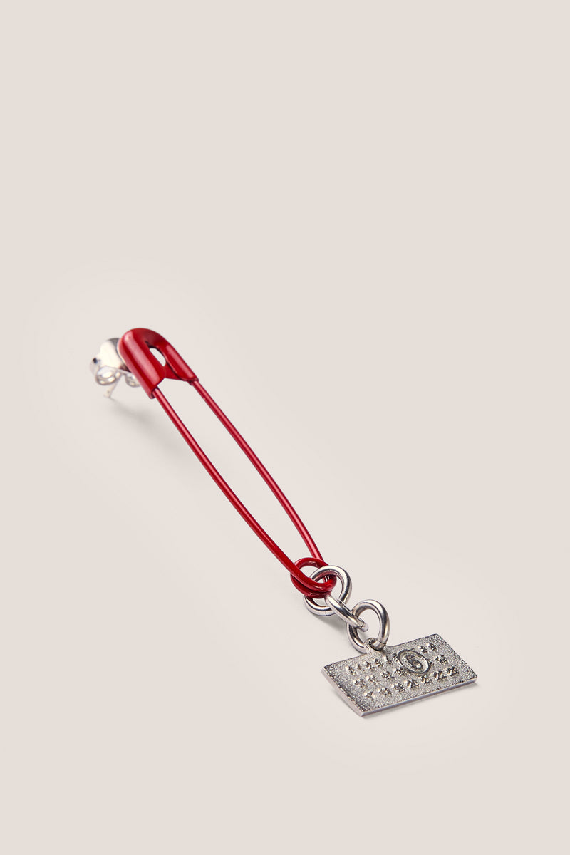 Safety Pin brass earrings/Red MM6 MAISON MARGIELA