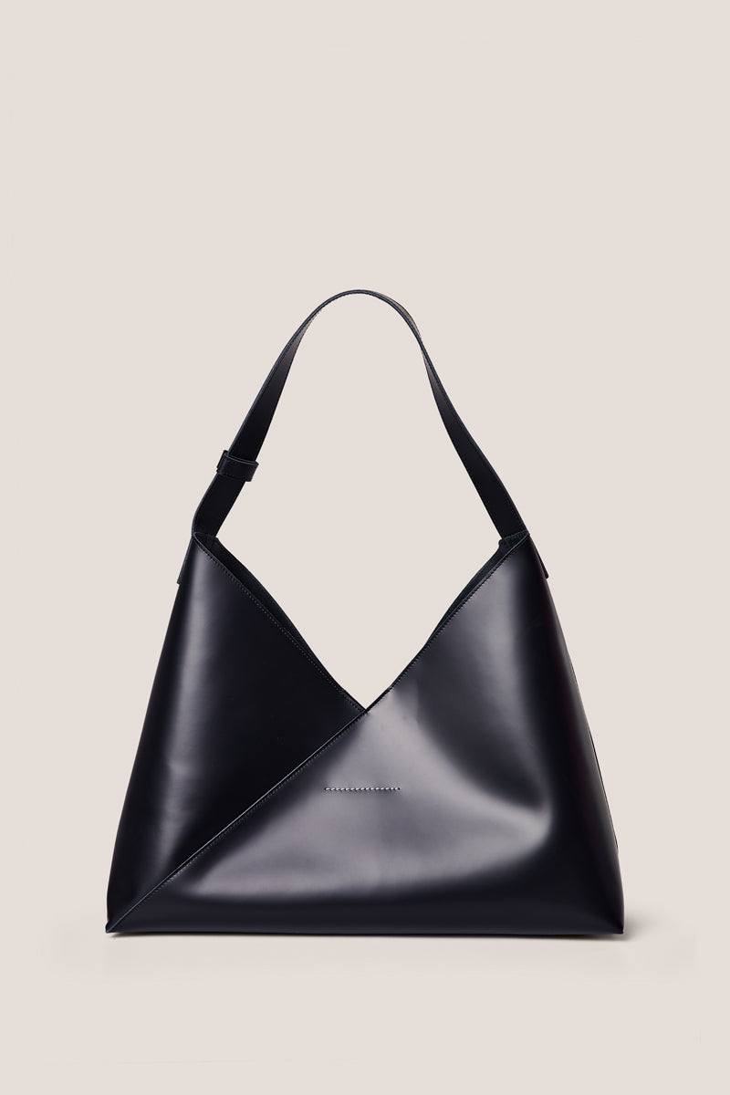 Large fortune cookie leather tote bag-Black MM6 MAISON MARGIELA