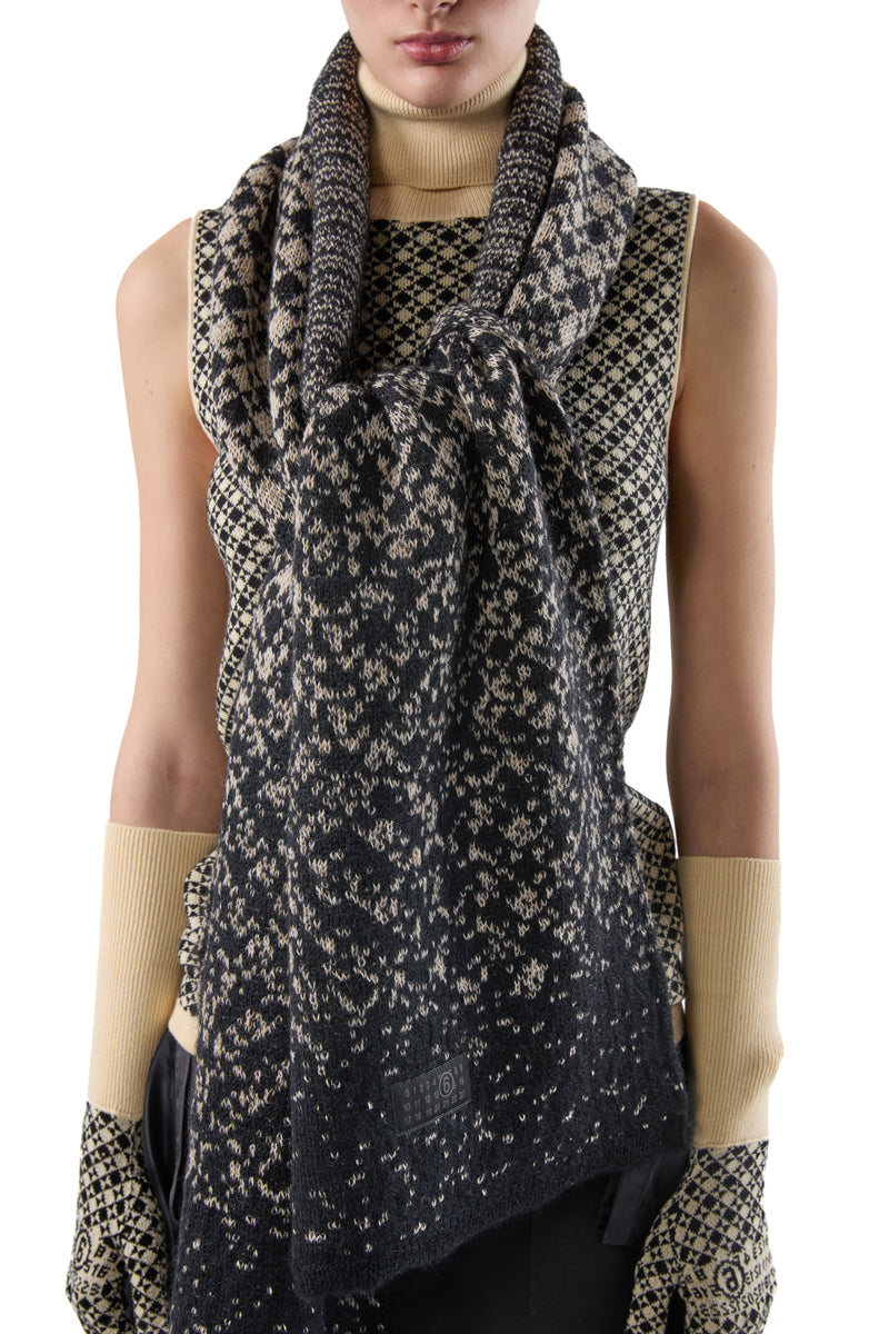 Wool scarf/Black and Beige MM6 MAISON MARGIELA