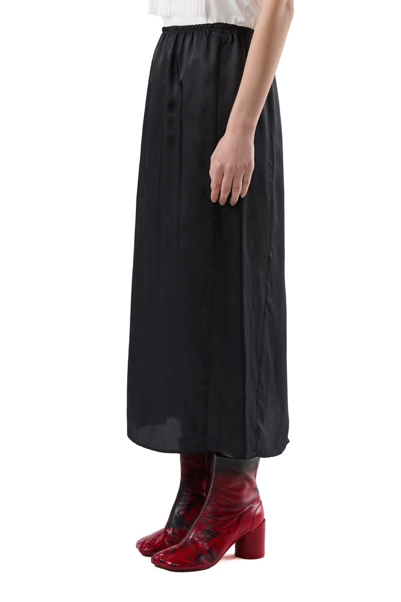 Long satin slit skirt/Black MM6 MAISON MARGIELA