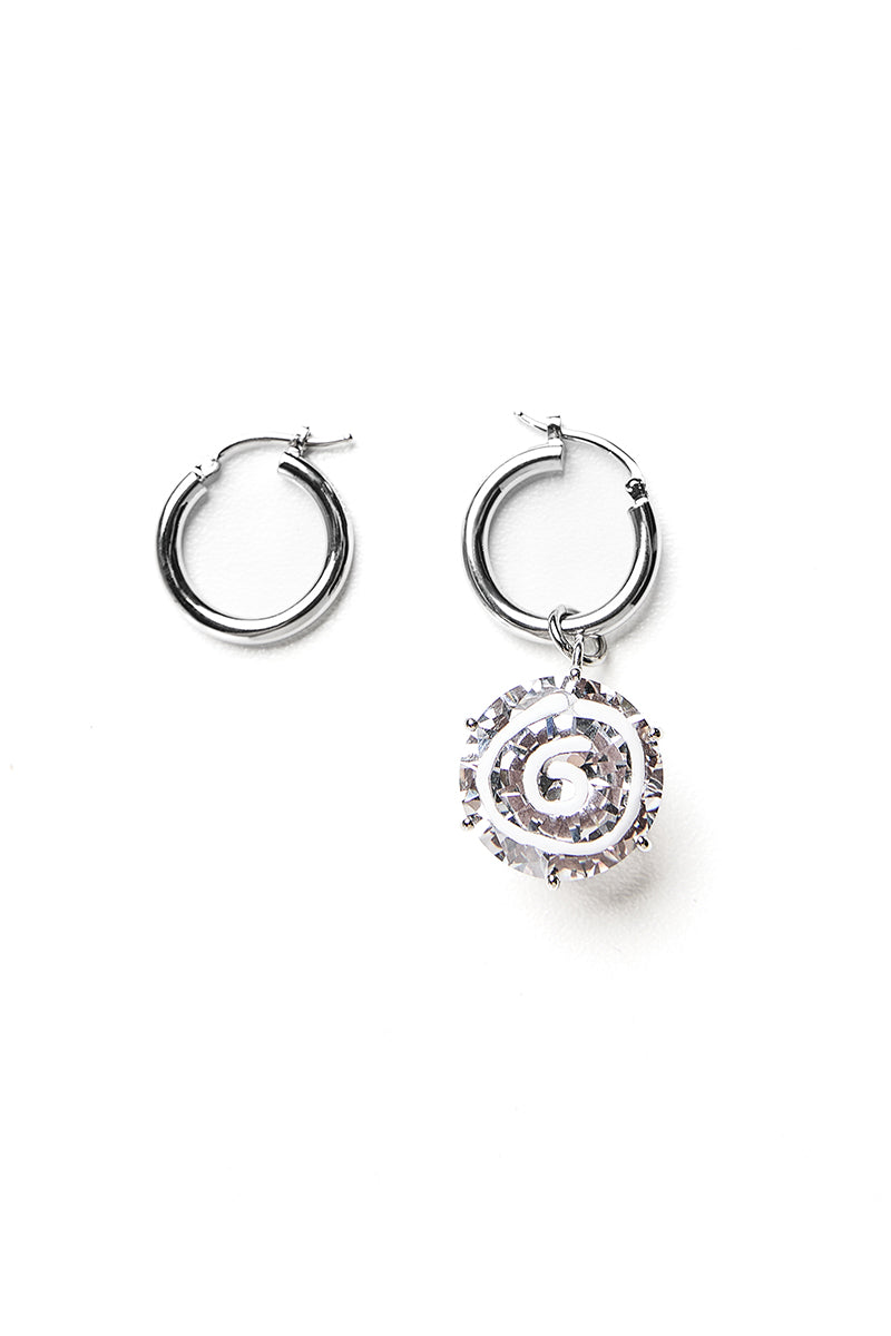 Pendant-embellished hoop earrings/ Silver MM6 MAISON MARGIELA
