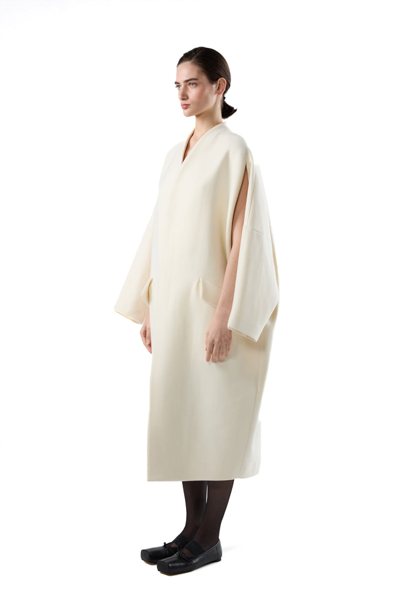 Asymmetric oversized coat/White MM6 MAISON MARGIELA